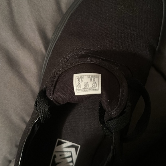 Black Vans - Picture 3 of 4